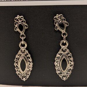 Pair Pierced Boho Dangle Earrings w/Black Stones & Ornate SIlvertone Scrollwork